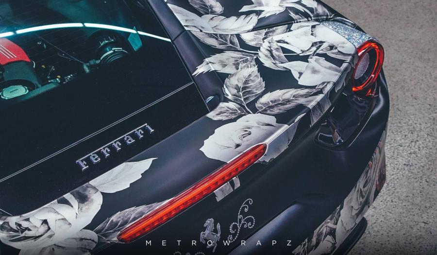  Ferrari 488 GTB Chrome Couture by Metro Wrapz 2016 года  (фото 8 из 15)